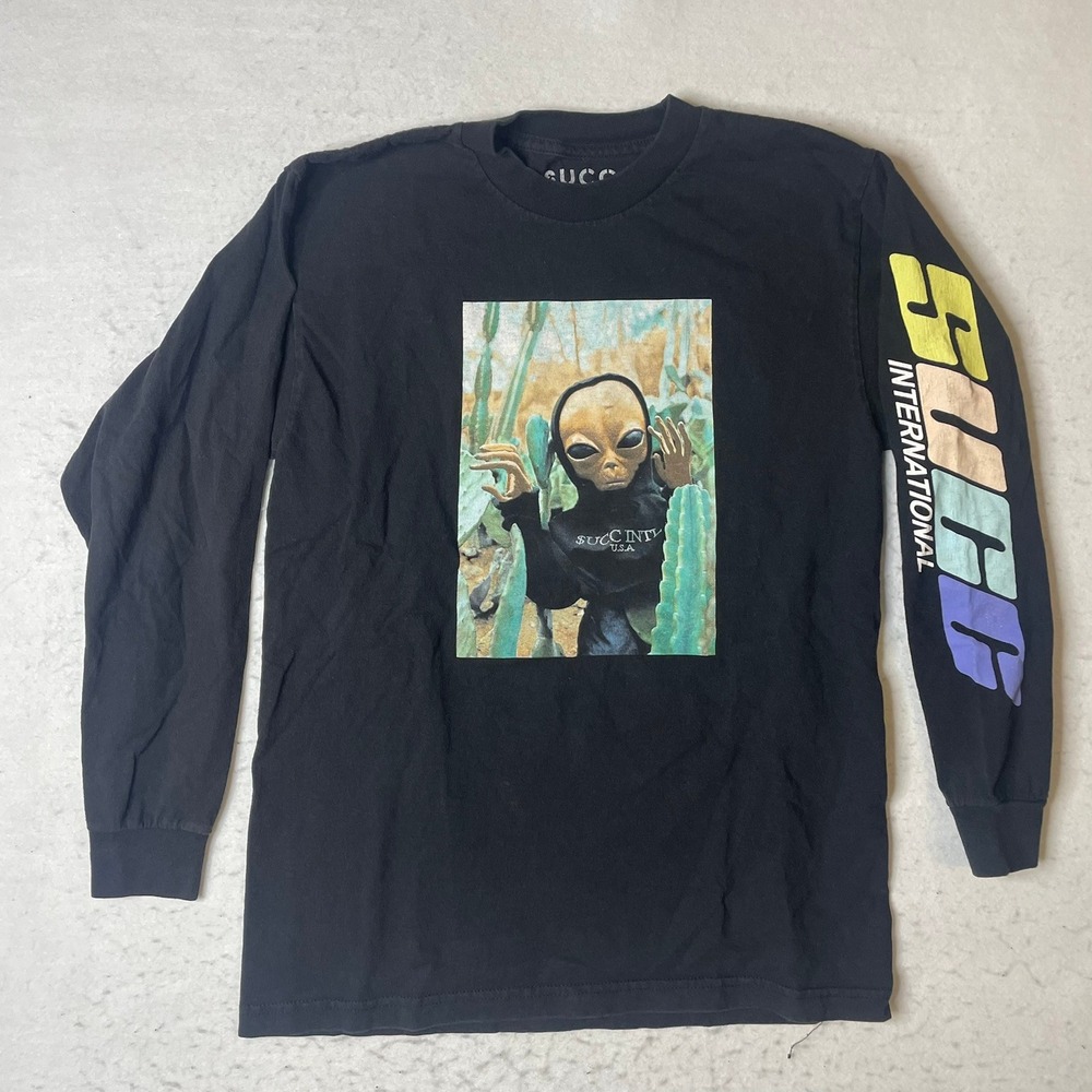 SUCC International Black Alien Cactus Long Sleeveโ T Shirt Mens Medium